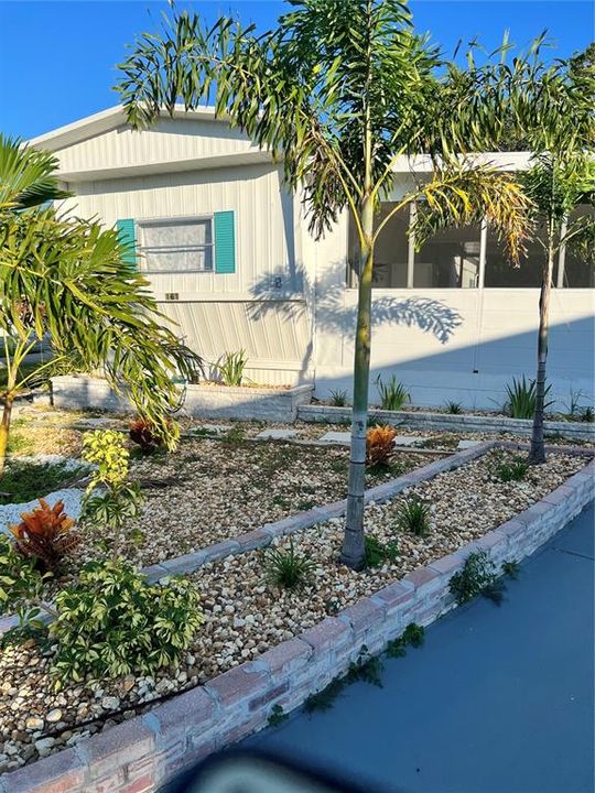 На продажу: $124,000 (2 спален, 1 ванн, 672 Квадратных фут)