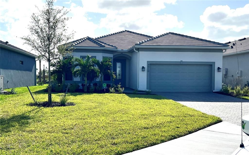 Recently Sold: $785,325 (2 beds, 2 baths, 1889 Square Feet)