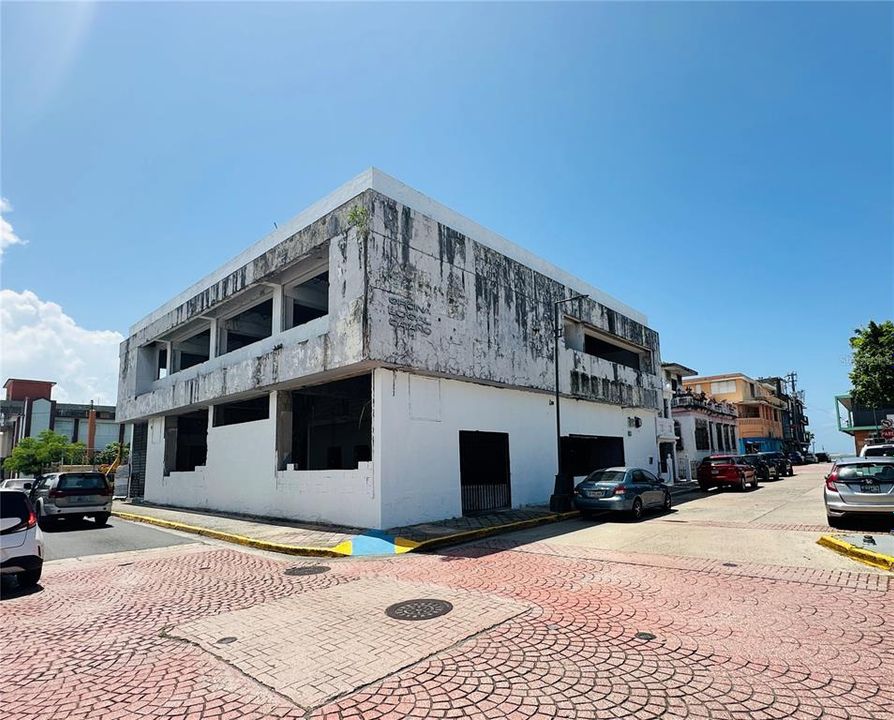 待售: $999,000 (0 贝兹, 0 浴室, 0 平方英尺)