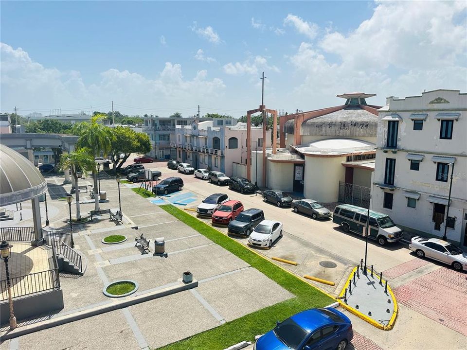 待售: $999,000 (0 贝兹, 0 浴室, 0 平方英尺)