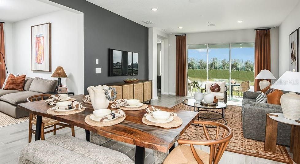 Active With Contract: $380,000 (3 beds, 2 baths, 1790 Square Feet)