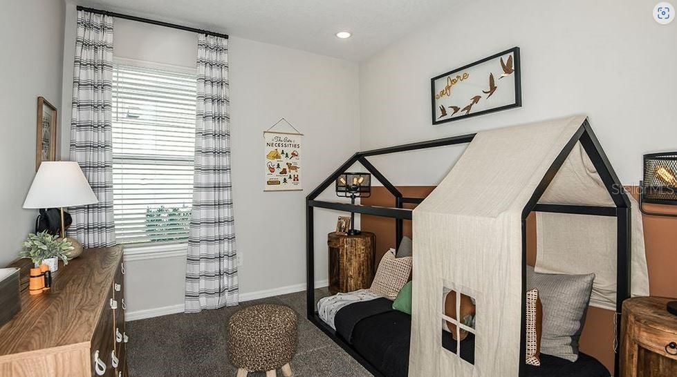 Active With Contract: $380,000 (3 beds, 2 baths, 1790 Square Feet)