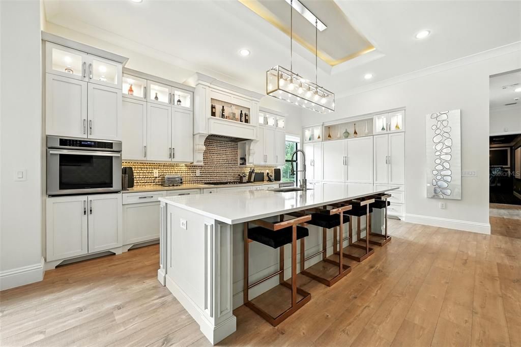 For Sale: $2,500,000 (7 beds, 7 baths, 5156 Square Feet)