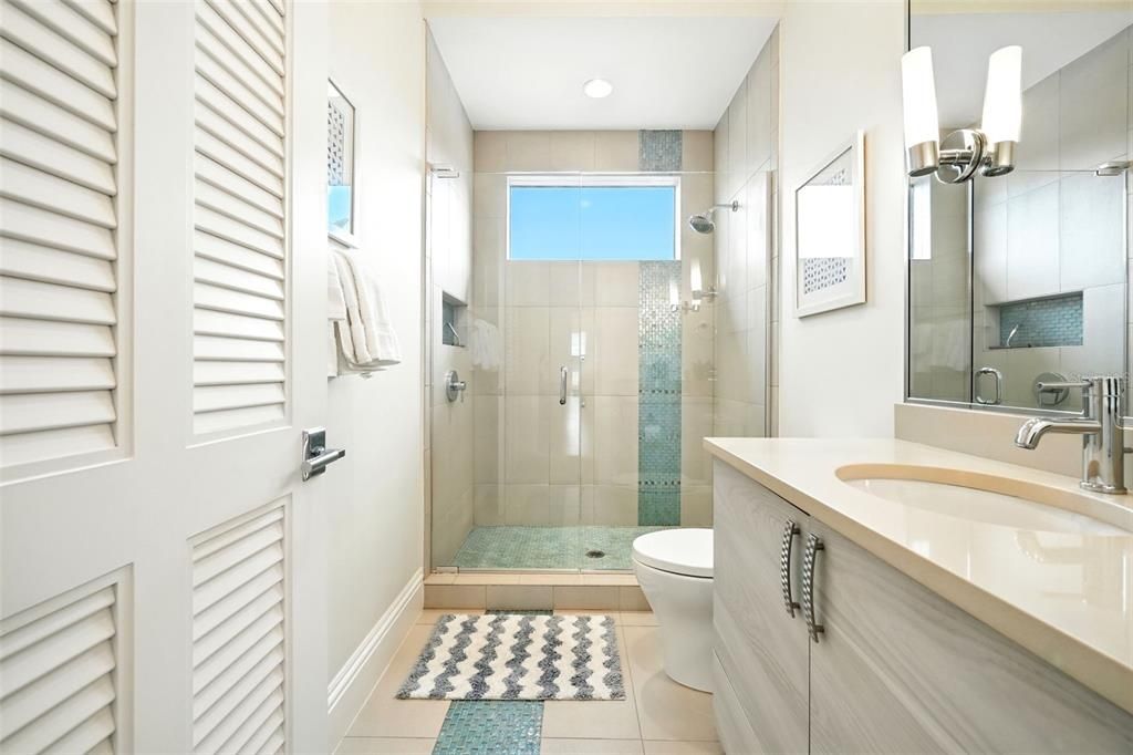 For Sale: $2,500,000 (7 beds, 7 baths, 5156 Square Feet)