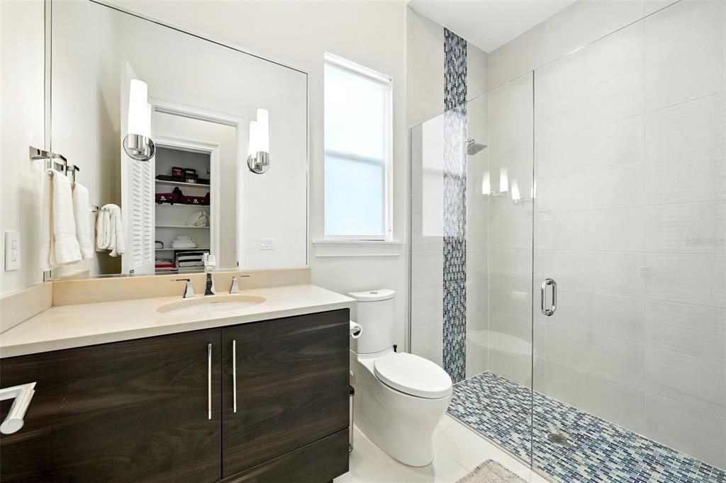 For Sale: $2,500,000 (7 beds, 7 baths, 5156 Square Feet)