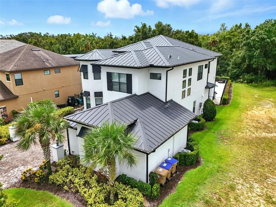 For Sale: $2,500,000 (7 beds, 7 baths, 5156 Square Feet)