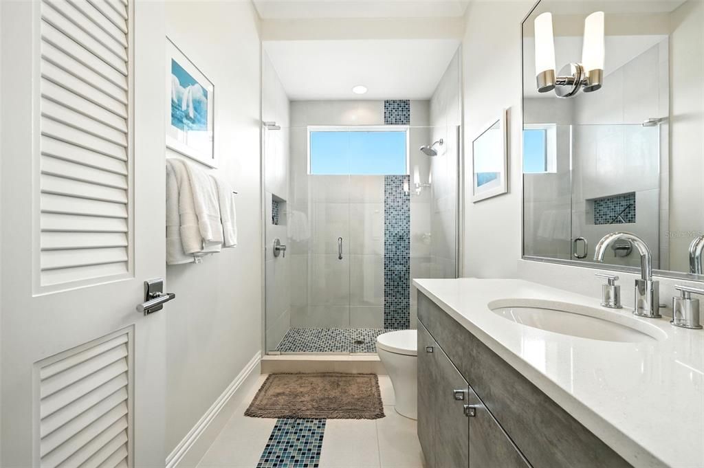 For Sale: $2,500,000 (7 beds, 7 baths, 5156 Square Feet)