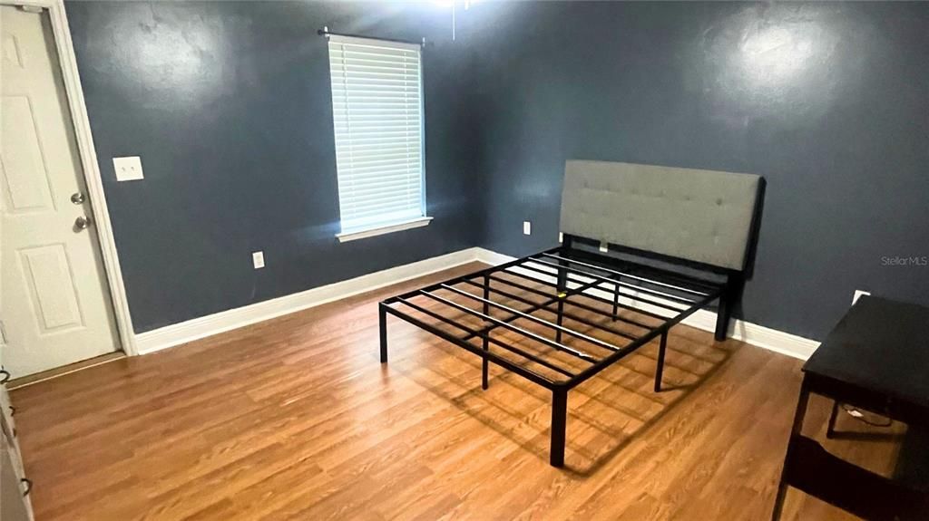 En Renta: $1,699 (3 camas, 3 baños, 1338 Pies cuadrados)