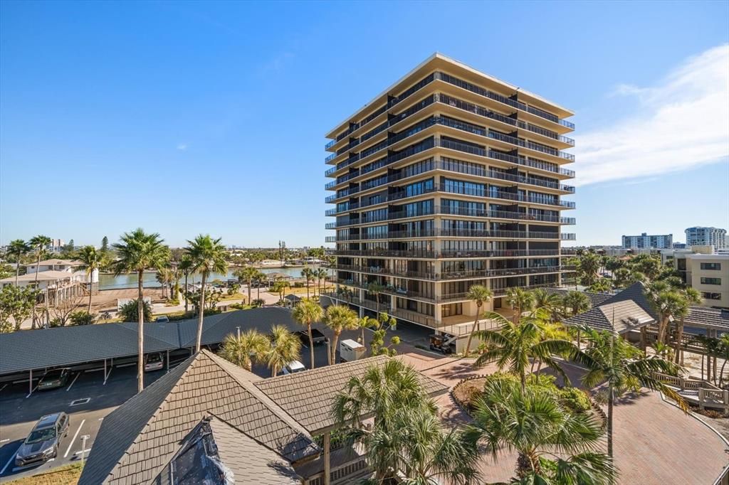 待售: $1,050,000 (2 贝兹, 2 浴室, 1510 平方英尺)