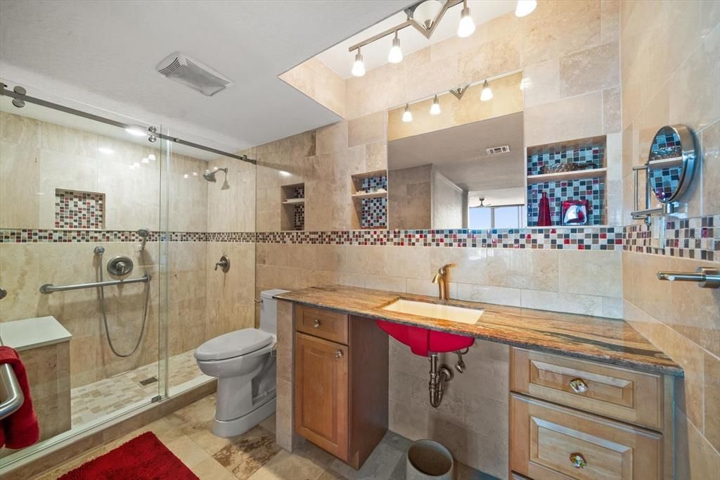 待售: $1,050,000 (2 贝兹, 2 浴室, 1510 平方英尺)