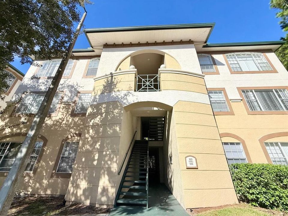 For Rent: $1,500 (2 beds, 2 baths, 1032 Square Feet)