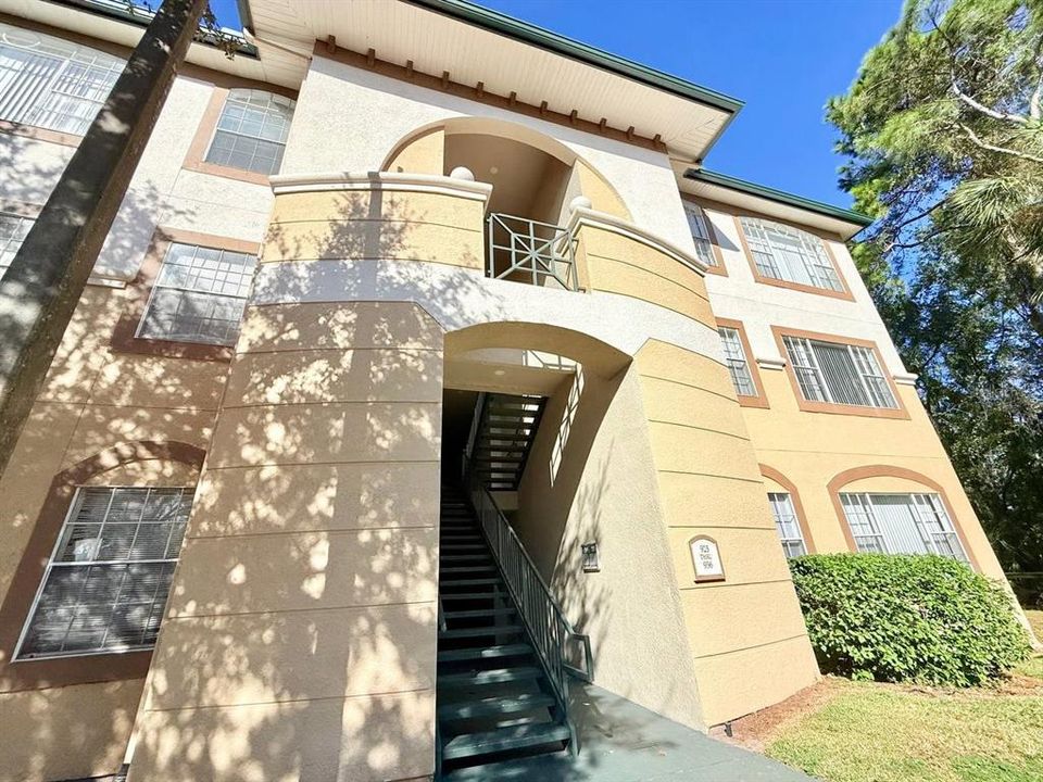 For Rent: $1,500 (2 beds, 2 baths, 1032 Square Feet)