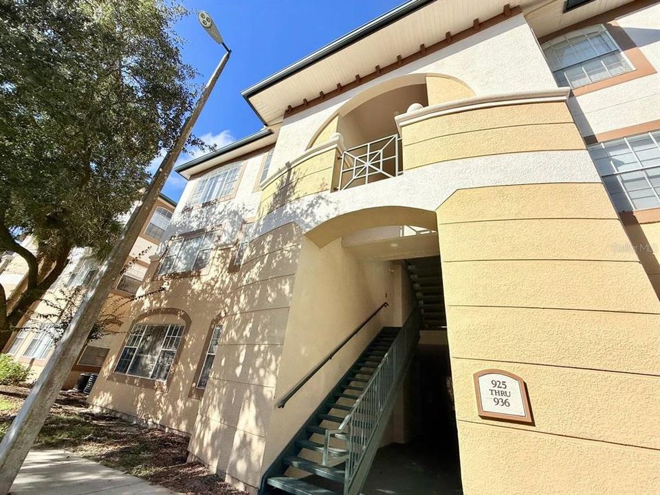 For Rent: $1,500 (2 beds, 2 baths, 1032 Square Feet)