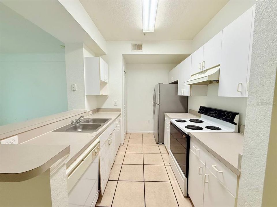For Rent: $1,500 (2 beds, 2 baths, 1032 Square Feet)
