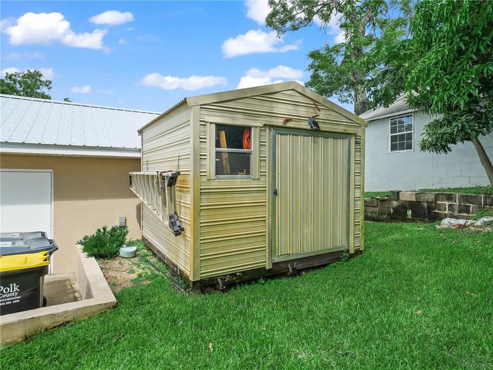 На продажу: $734,900 (3 спален, 2 ванн, 1417 Квадратных фут)