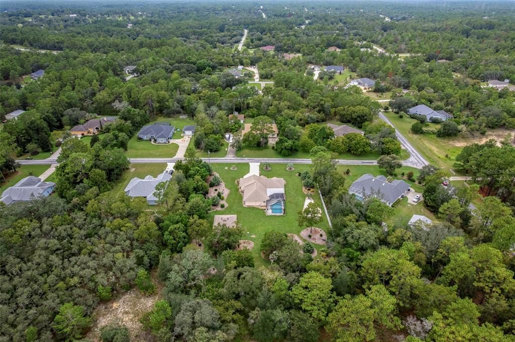 For Sale: $549,900 (3 beds, 3 baths, 1943 Square Feet)