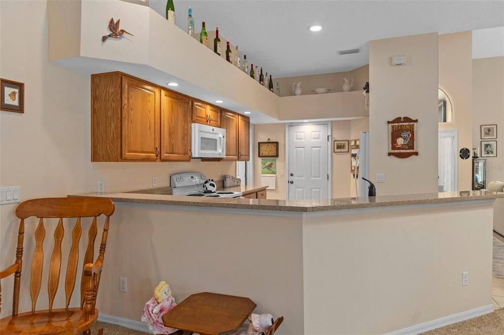 For Sale: $549,900 (3 beds, 3 baths, 1943 Square Feet)