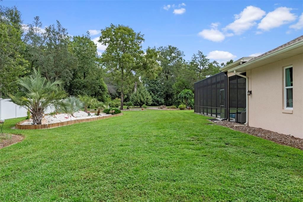 For Sale: $549,900 (3 beds, 3 baths, 1943 Square Feet)