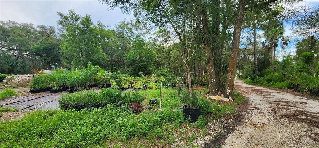 For Sale: $850,000 (1 beds, 1 baths, 1152 Square Feet)