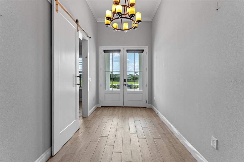 En Venta: $1,999,000 (4 camas, 5 baños, 4268 Pies cuadrados)