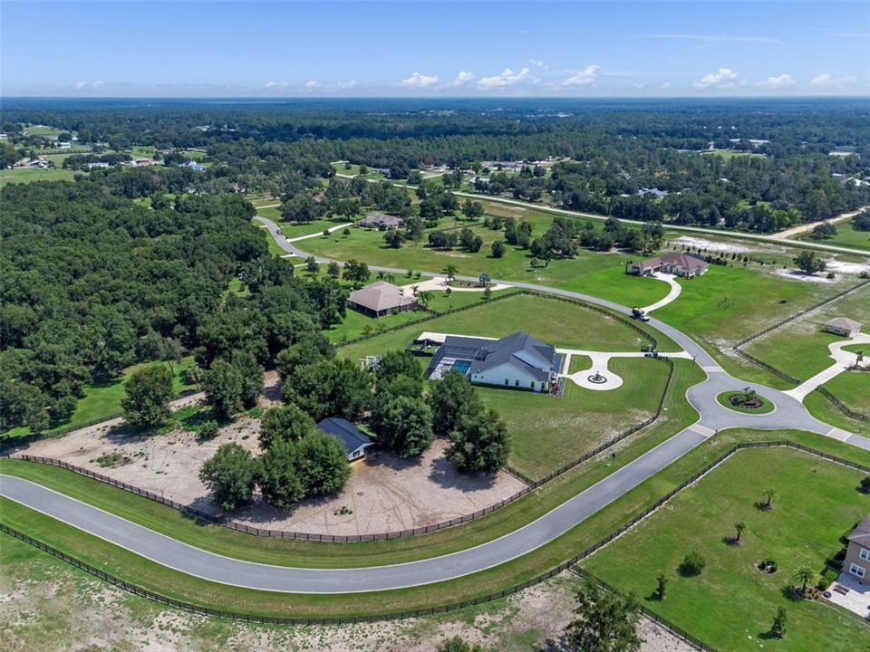 En Venta: $1,999,000 (4 camas, 5 baños, 4268 Pies cuadrados)