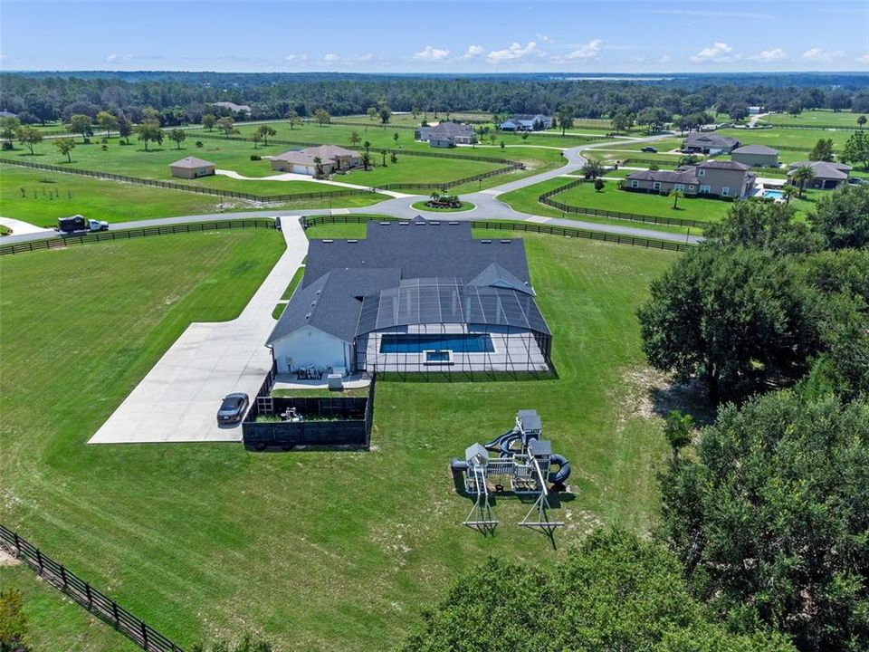 En Venta: $1,999,000 (4 camas, 5 baños, 4268 Pies cuadrados)