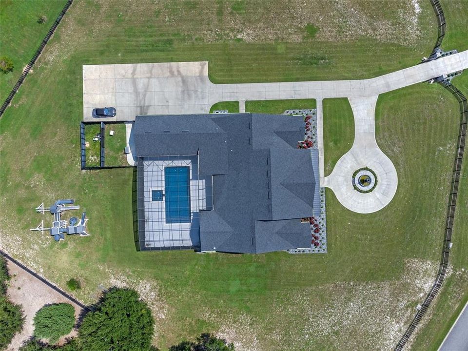 En Venta: $1,999,000 (4 camas, 5 baños, 4268 Pies cuadrados)