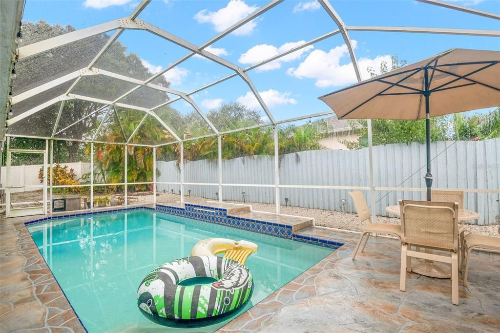 For Rent: $3,700 (3 beds, 2 baths, 1673 Square Feet)