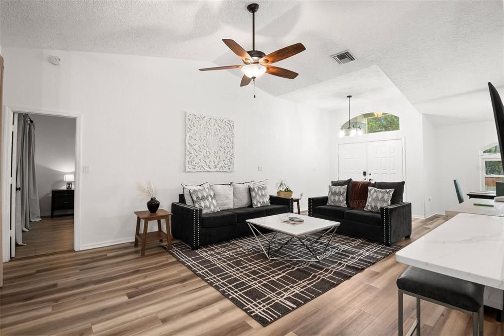 For Rent: $3,700 (3 beds, 2 baths, 1673 Square Feet)