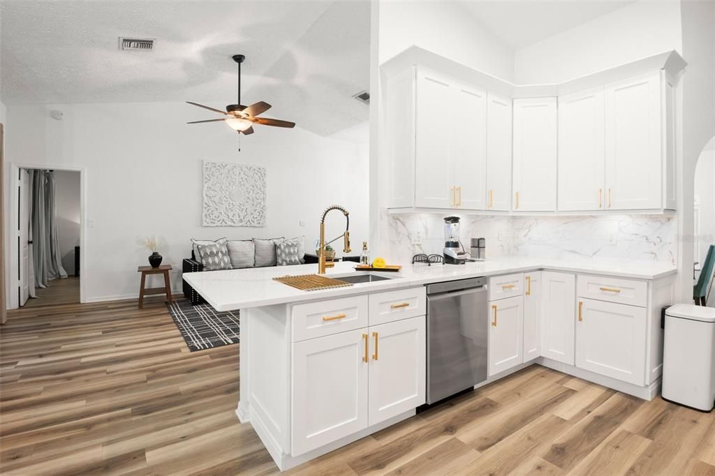 For Rent: $3,700 (3 beds, 2 baths, 1673 Square Feet)