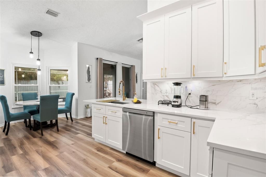 For Rent: $3,700 (3 beds, 2 baths, 1673 Square Feet)