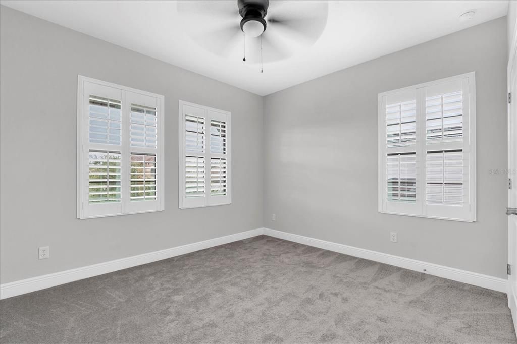 For Sale: $1,399,000 (5 beds, 4 baths, 4218 Square Feet)