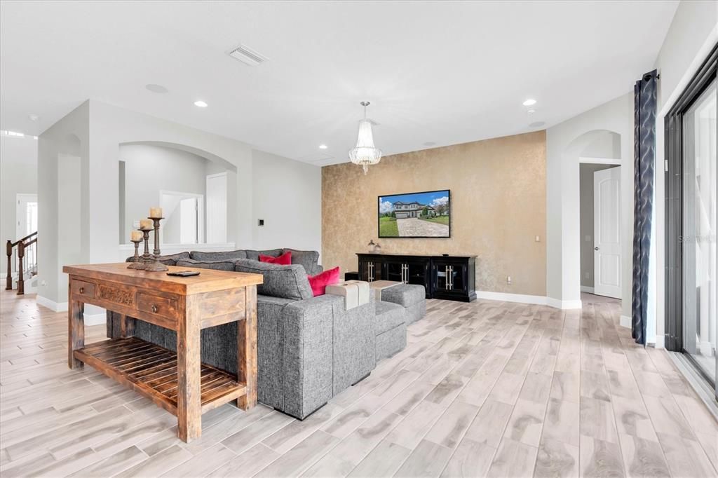 For Sale: $1,399,000 (5 beds, 4 baths, 4218 Square Feet)