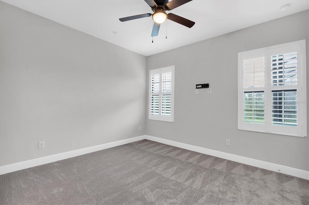 For Sale: $1,399,000 (5 beds, 4 baths, 4218 Square Feet)