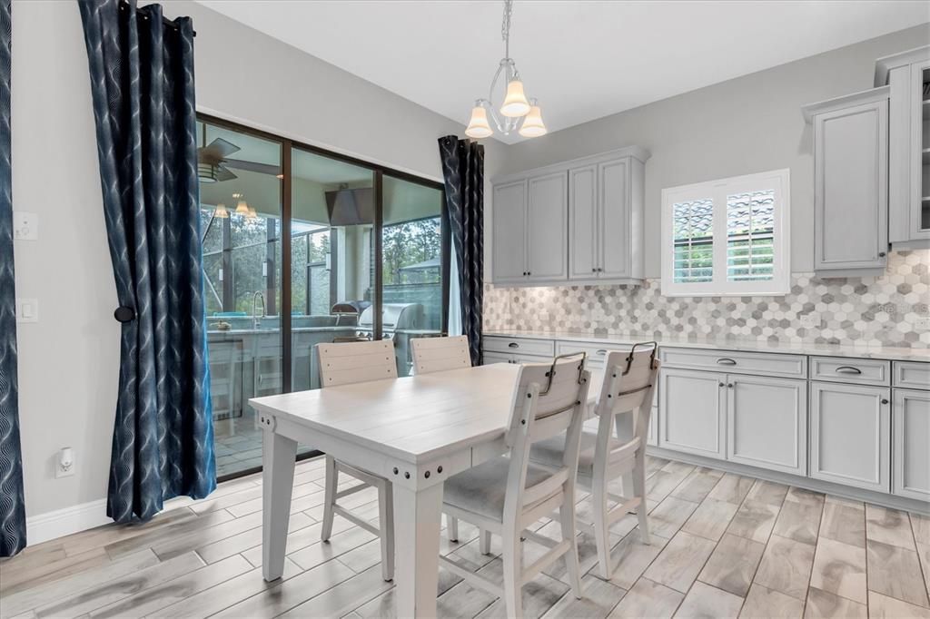 For Sale: $1,399,000 (5 beds, 4 baths, 4218 Square Feet)