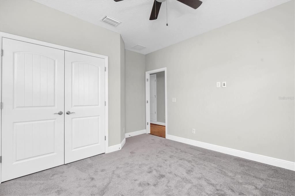 For Sale: $1,399,000 (5 beds, 4 baths, 4218 Square Feet)