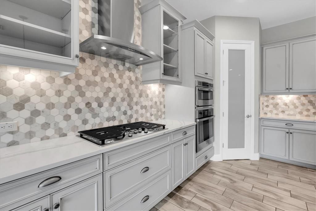 For Sale: $1,399,000 (5 beds, 4 baths, 4218 Square Feet)