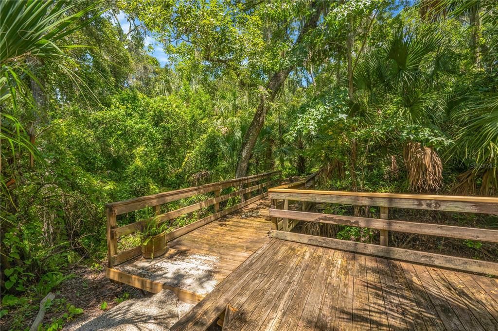 Под контрактом: $850,000 (4 спален, 3 ванн, 4819 Квадратных фут)