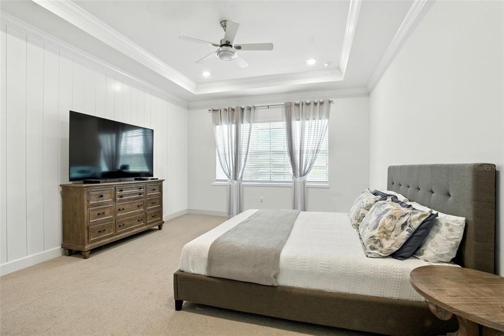 На продажу: $799,999 (3 спален, 3 ванн, 2845 Квадратных фут)