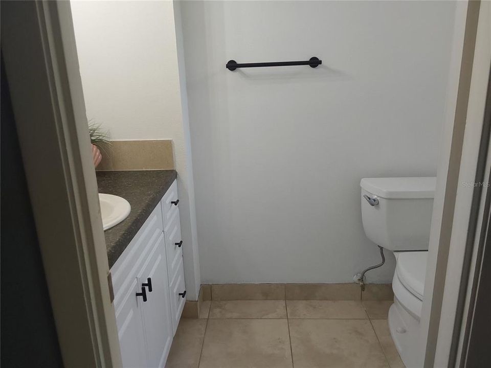 Active With Contract: $119,500 (1 beds, 1 baths, 840 Square Feet)