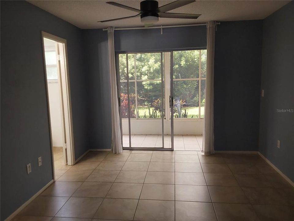 Active With Contract: $119,500 (1 beds, 1 baths, 840 Square Feet)