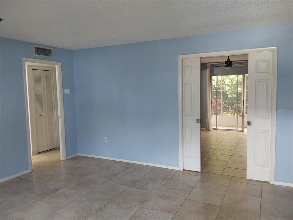 Active With Contract: $119,500 (1 beds, 1 baths, 840 Square Feet)