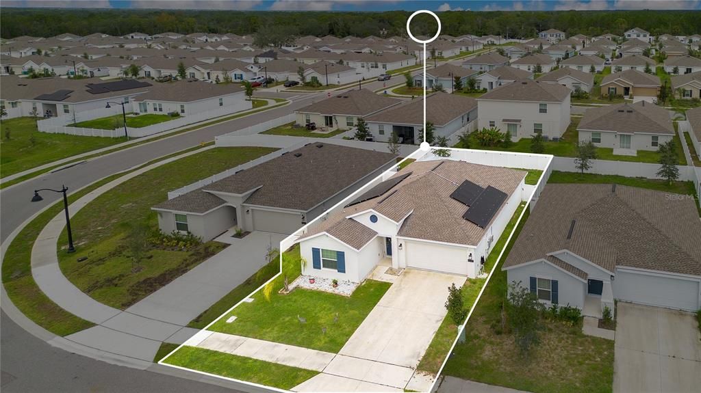 En Venta: $364,900 (4 camas, 2 baños, 1950 Pies cuadrados)