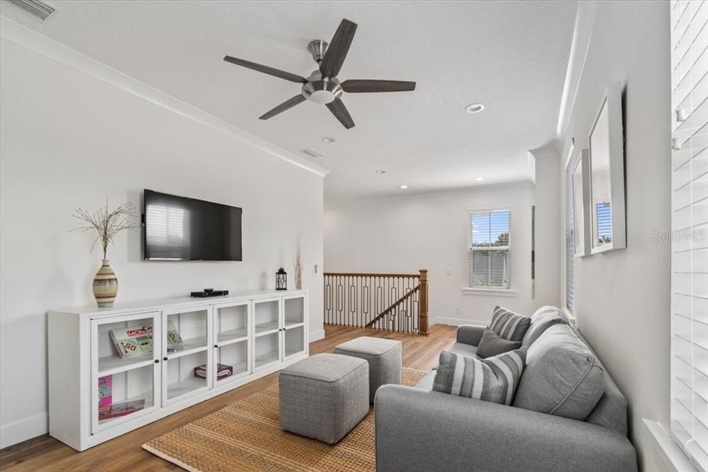 For Sale: $1,775,000 (5 beds, 4 baths, 3991 Square Feet)