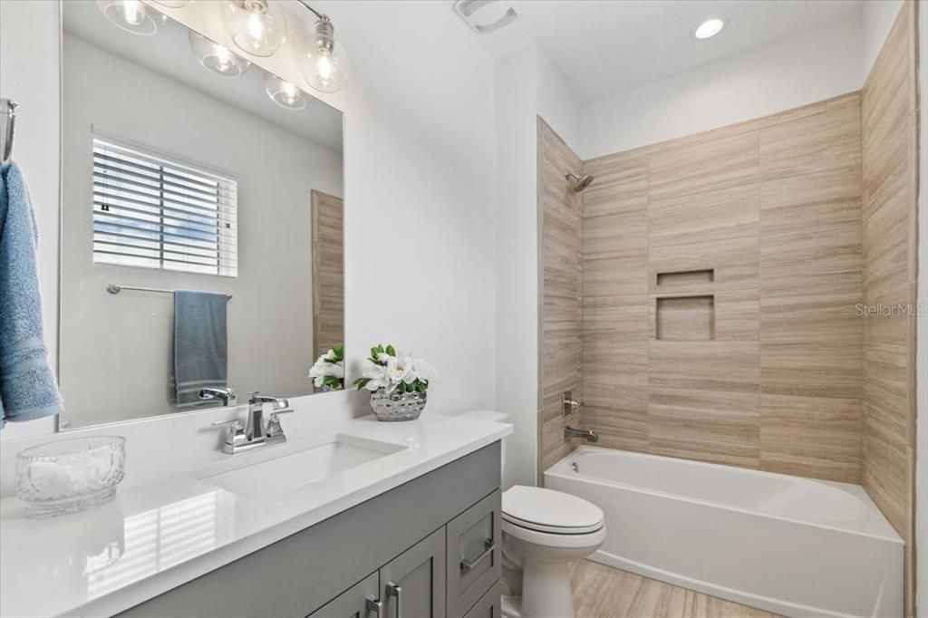 For Sale: $1,775,000 (5 beds, 4 baths, 3991 Square Feet)