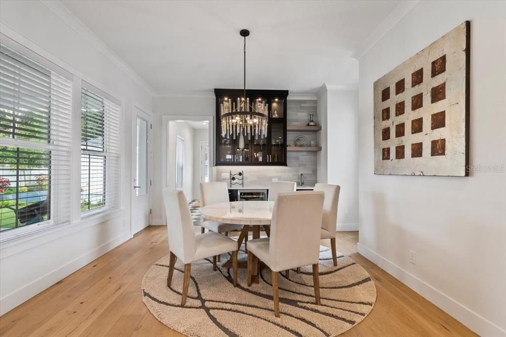 For Sale: $1,775,000 (5 beds, 4 baths, 3991 Square Feet)