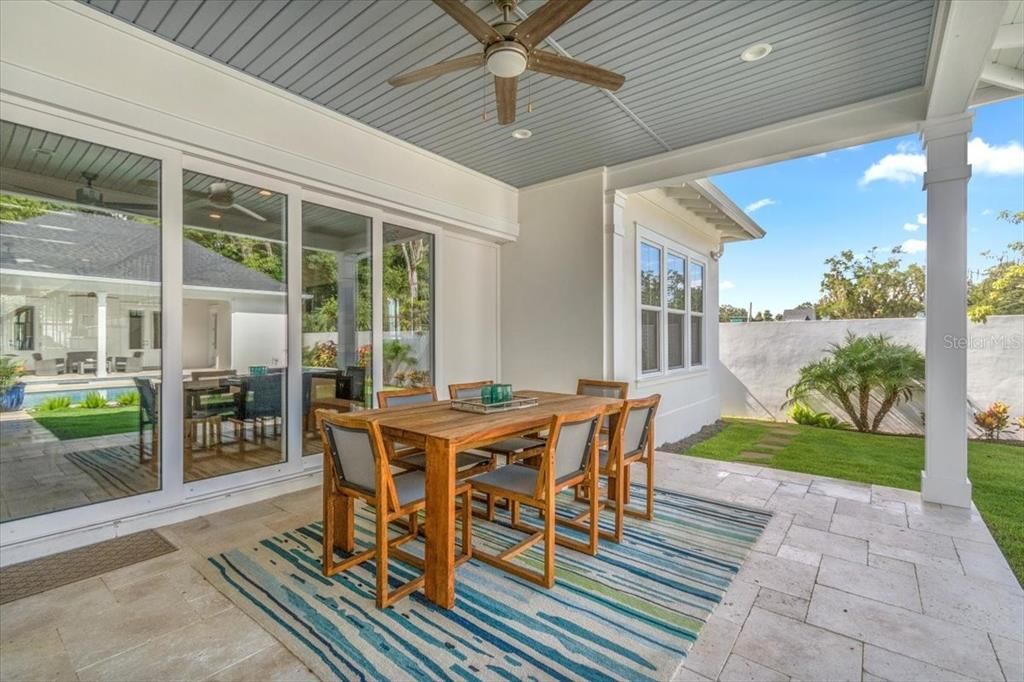 For Sale: $1,775,000 (5 beds, 4 baths, 3991 Square Feet)