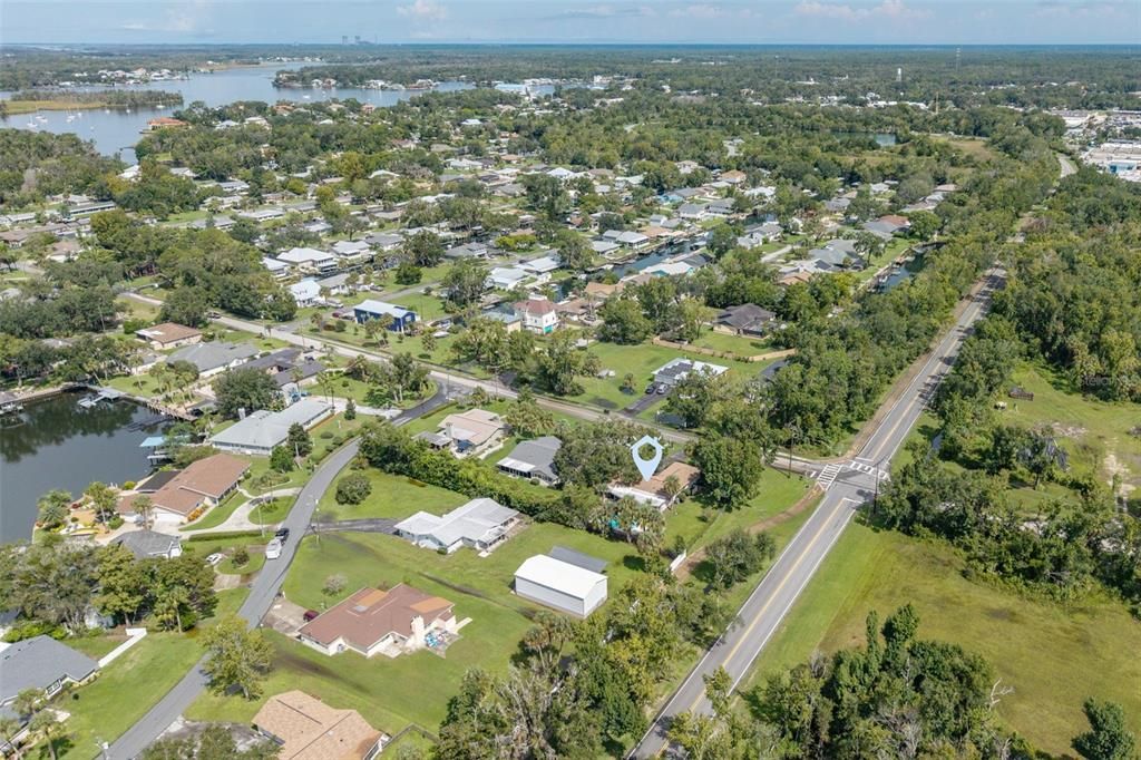 待售: $320,000 (3 贝兹, 2 浴室, 2045 平方英尺)