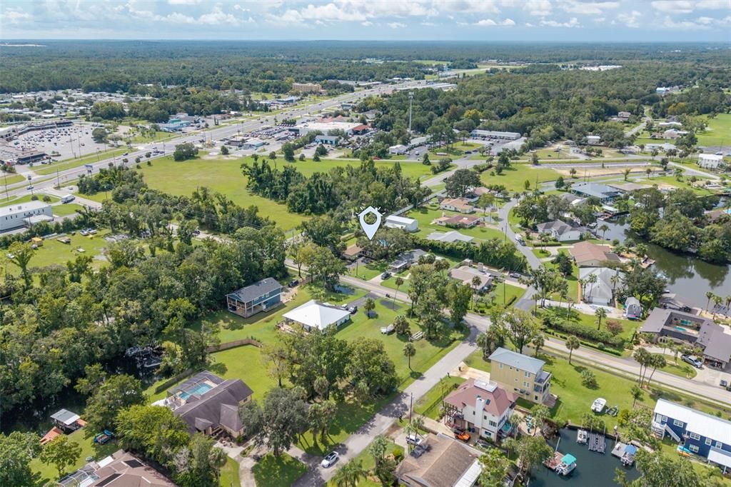 待售: $320,000 (3 贝兹, 2 浴室, 2045 平方英尺)