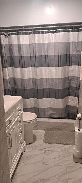 Active With Contract: $320,000 (4 beds, 1 baths, 1276 Square Feet)